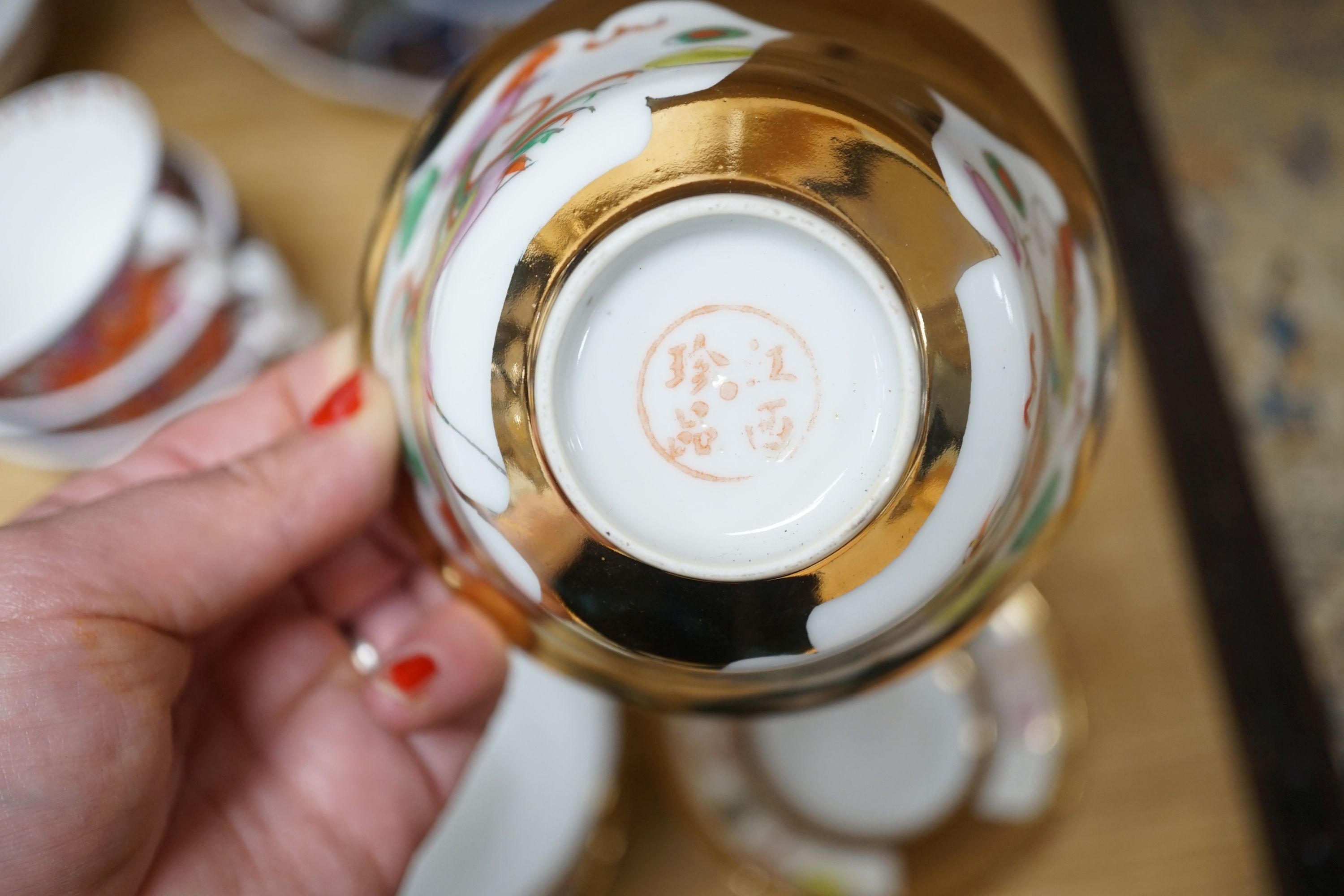 A mixed group pf Chinese, Japanese and English ceramics